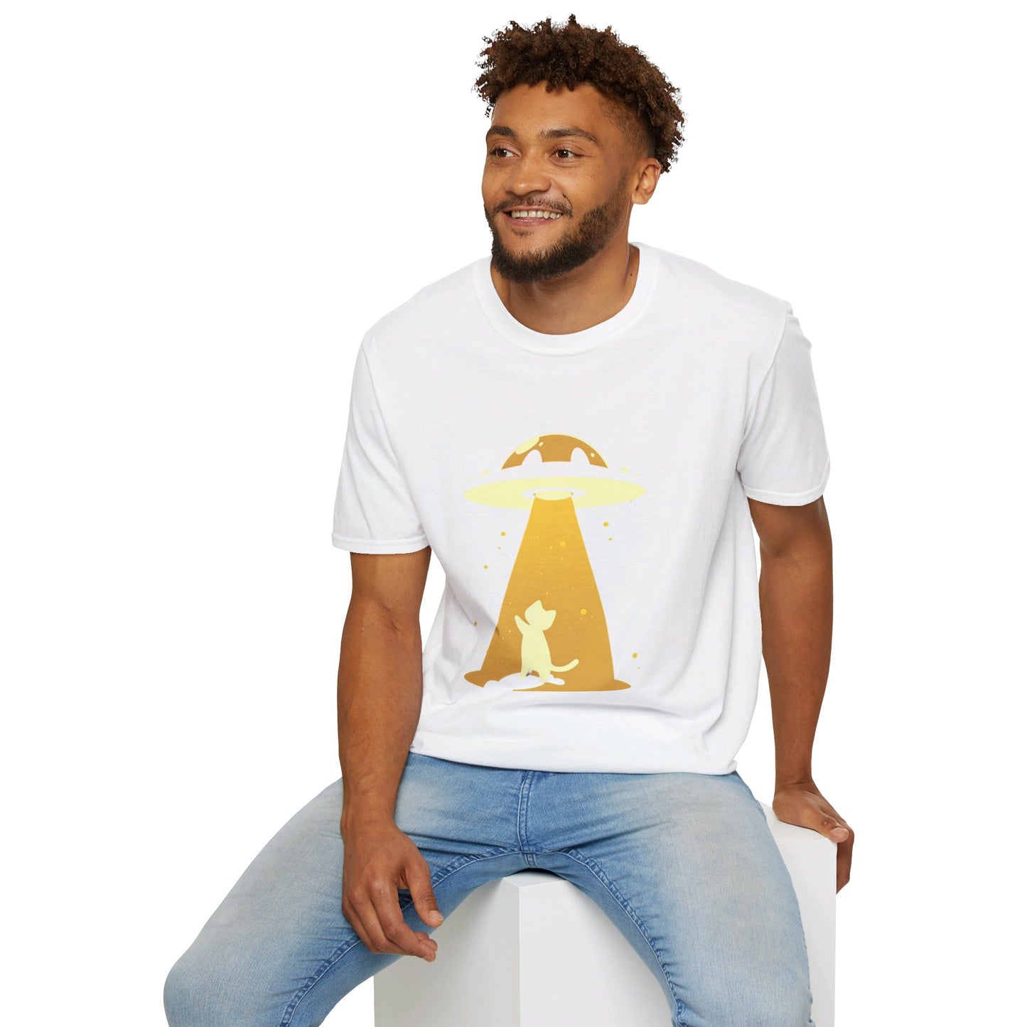 Unisex Softstyle T-Shirt "UFO and Cat"