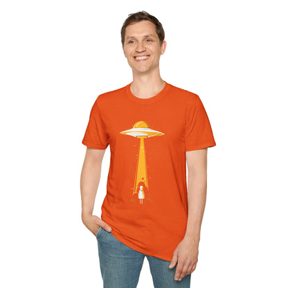 Unisex Softstyle T-Shirt "UFO and Girl"